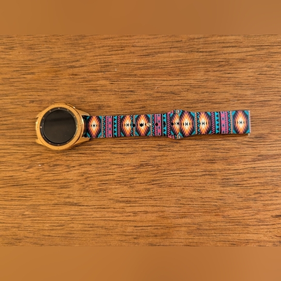 Samsung Galaxy Watch 42mm SM-R810 Rose Gold Bluetooth Smartwatch - Pre Owned - Picture 5 of 11